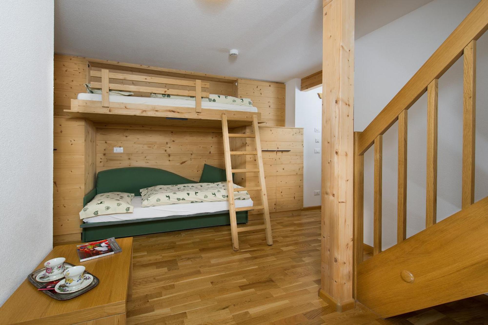 Hotel Gran Mugon Vigo di Fassa Camera foto